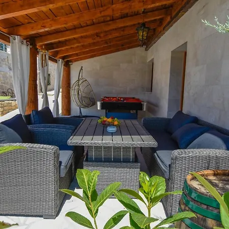 Villa Green Oasis Semesterbostad Gornja Jagodnja